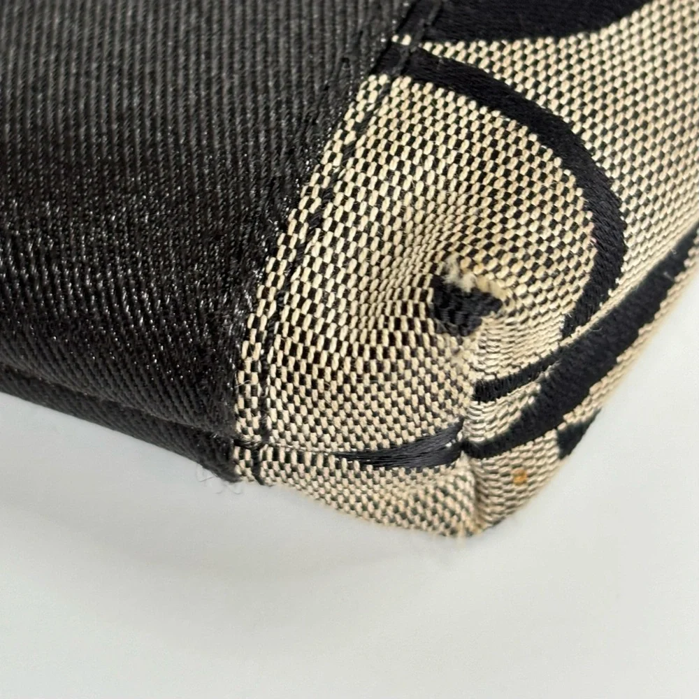 Coach Signature Crossbody Swingpack‎ Taupe Black Stripe Handbag Purse
